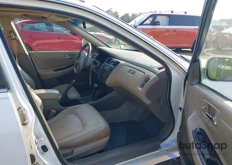 1998 Honda Accord Ex V6 from USA, damaged, VIN 1HGCG1655WA006723